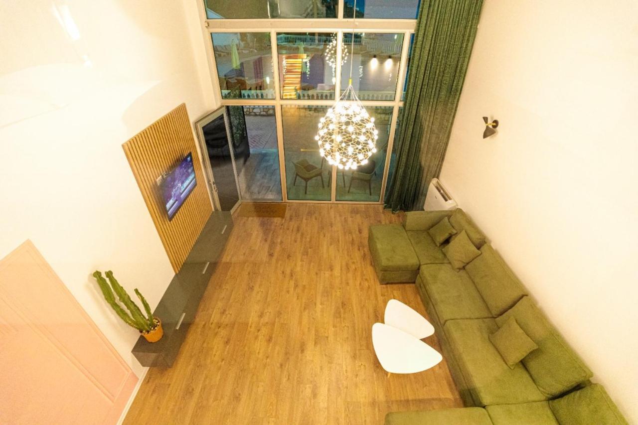 Hakuna Matata Residence & Apartments Влёра Экстерьер фото